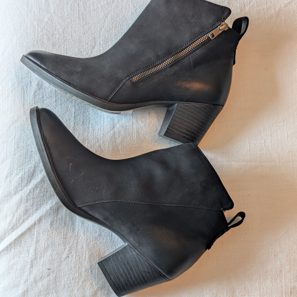 Rockport Maddie Ankle Zip Black Boots Size 11/10